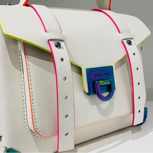 MICHAEL KORS Manhattan Medium Contrast-Trim Leather Satchel. - Picture 16 of 16